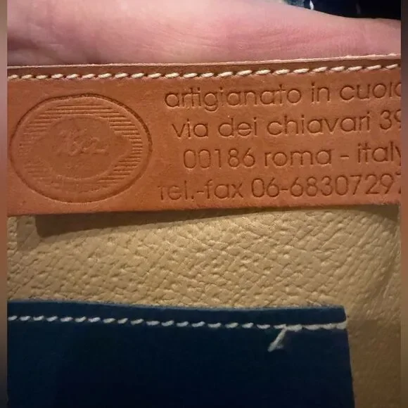 Italian Artisan Leather Shoulder Bag • Y2K Era • Made in Italy - Picture 9 of 9